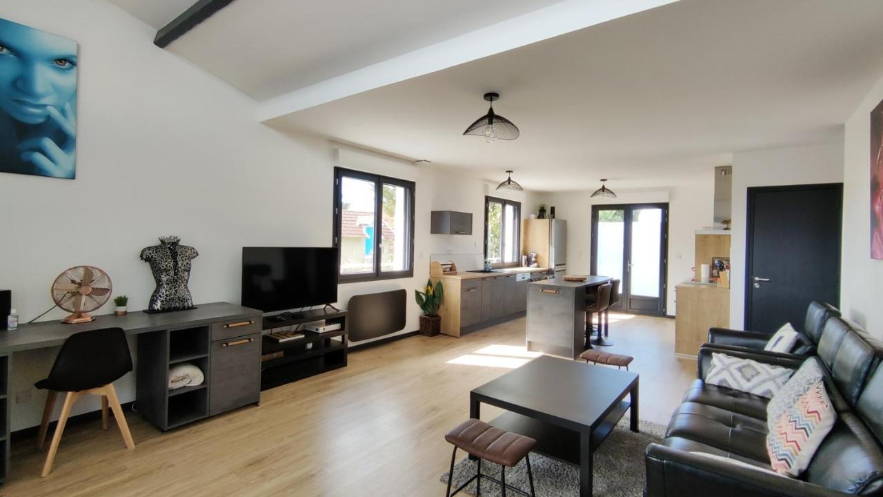 Villa Papillon***. Location Appartement 1Er Etage. ロンス・レ・バン エクステリア 写真